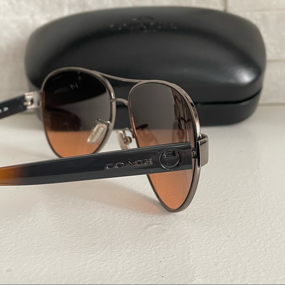 Coach “Pilot” Sunglasses - Picture 5 of 6